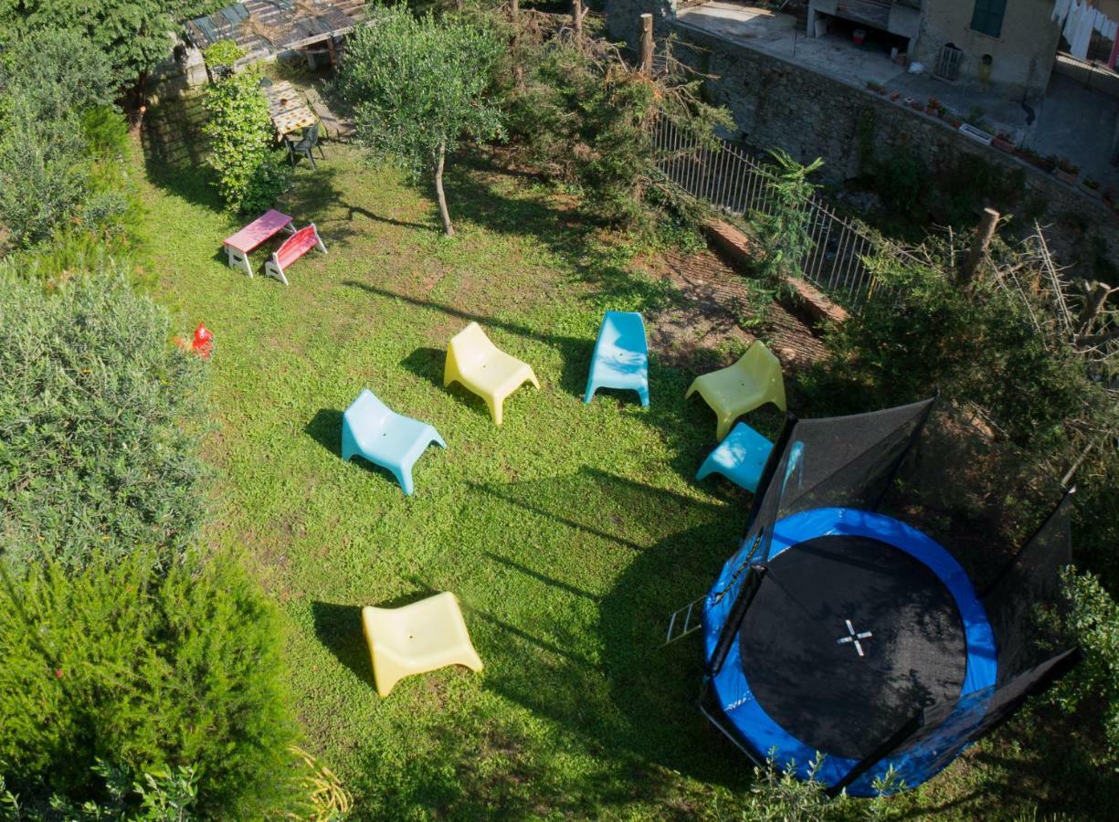 Appartamento In Villa A 5 Km Dal Mare Albisola Superiore Exterior photo